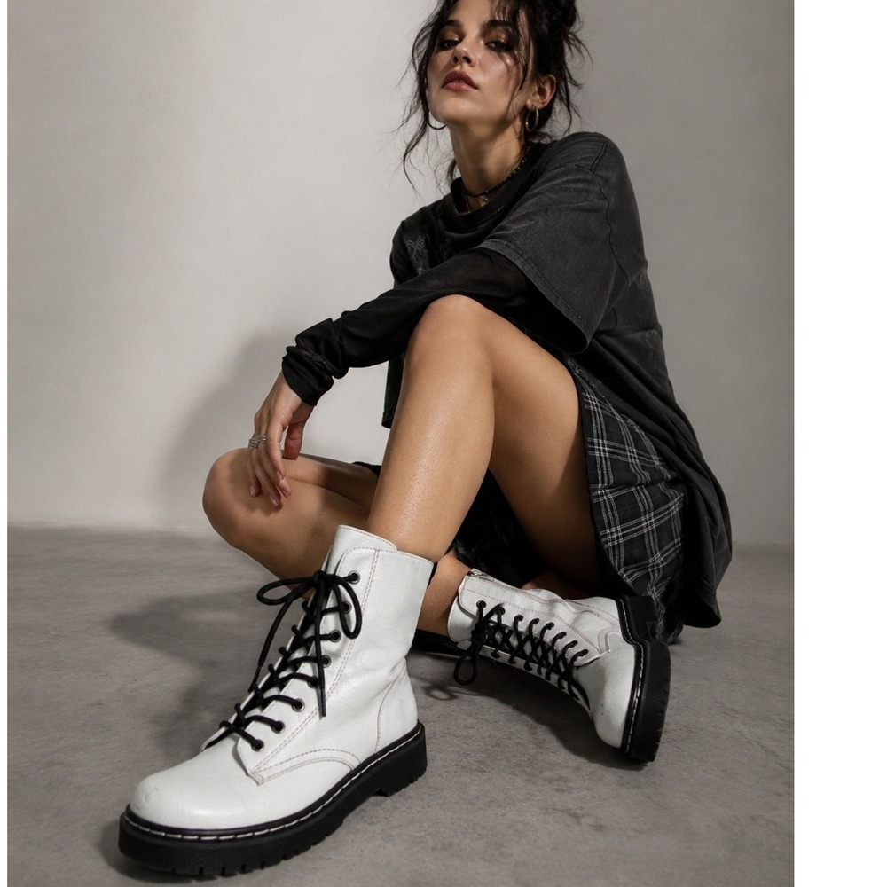 White Black Platform Combat Boots Chunky Lace Up Grunge Military Punk Goth 7